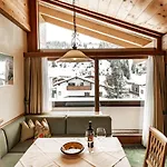 Eldorado Apartment