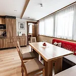 Eldorado Apartment *