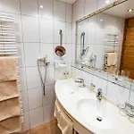 Eldorado Apartment *