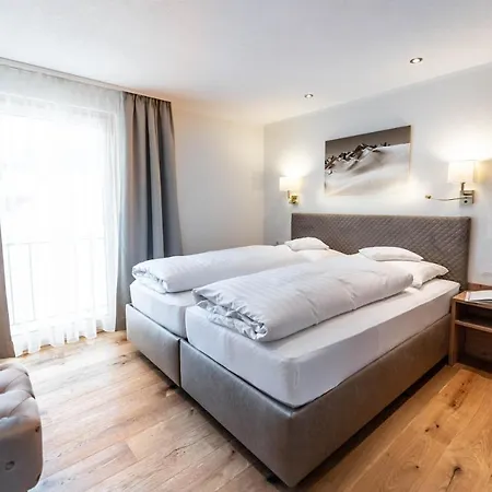 Eldorado Apartment *